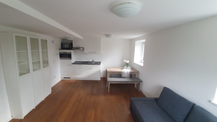 Imagen del anuncio: Schöne 2 Zimmer Einliegerwohnung mit 33m2 möbliert