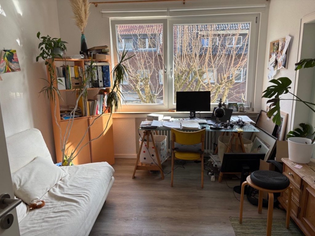 3-Zimmer-Wohnung in Lindenthal mit Balkon und Gartenzugang zur Zwischenmiete – 50935 Köln Lindenthal – Vorschaubild 2