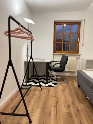 Anzeigenbild: Möbliertes WG-Zimmer ab Mai 2026 frei