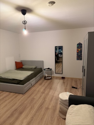 Habitaciones con balcón privado en 3 WG en absoluta universidad