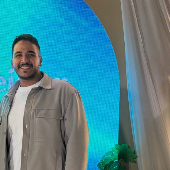 Ad image: FAU Master’s Student Looking for Apartment or WG Room from April
