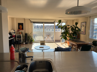 Ad image: Helles WG-Zimmer in 3er-WG in Zürich-Wiedikon