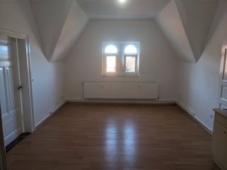 Anzeigenbild: Hemmingen, 2-Zimmer Wohnung, 49 m2, Küchenzeile, ruhige Lage
