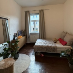 Ad image: helles WG-Zimmer in schöner Altbauwohnung