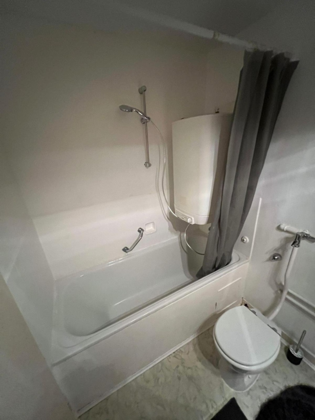 WG-Zimmer Mitte Charlottenstraße - Bathroom