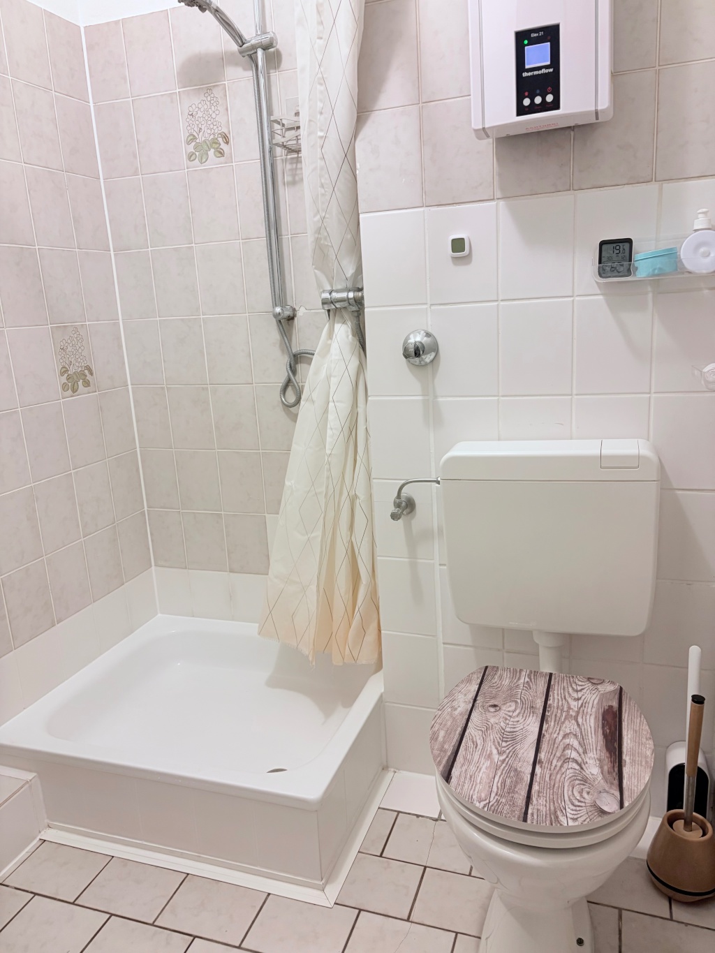 1,5 - Zimmerwohnung mit separater Küche + Balkon in guter Lage in Köln Lindenthal! – Mommsenstraße 46, 50935 Köln Lindenthal – Vorschaubild 5