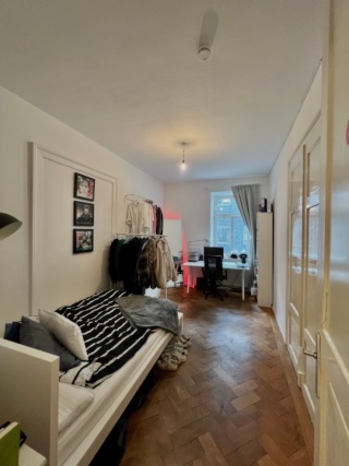 15qm Altbau unmöbliert zur Zwischenmiete