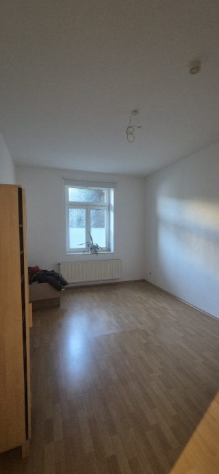 Ad image: Gemütliches 18qm WG Zimmer Stadtfeld Ost