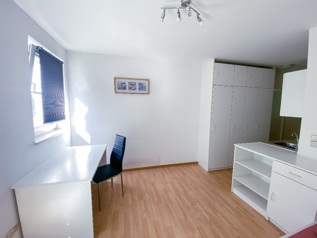 Möbliertes Apartment für Studenten oder Alleinstehende – 93053 Regensburg Galgenberg – Vorschaubild 3