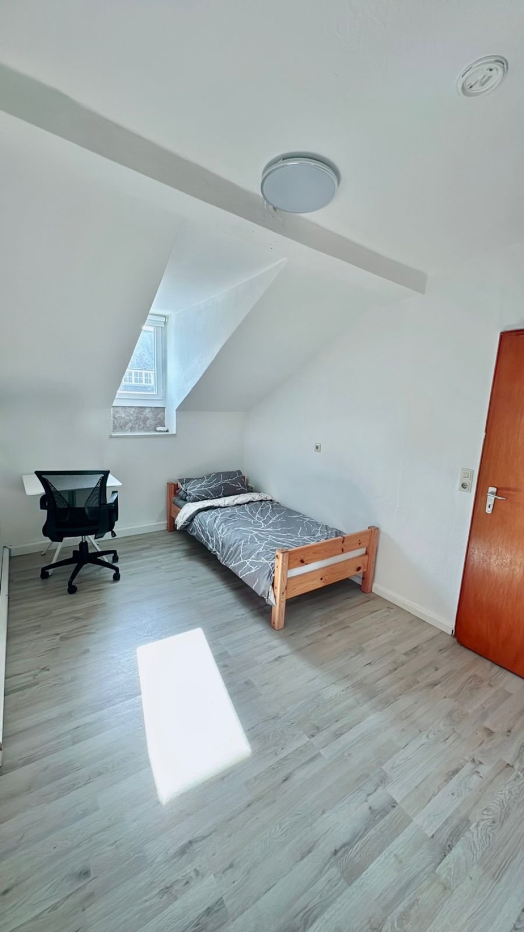 WG-Zimmer Dachau Am Hauptbahnhof - Bild 2