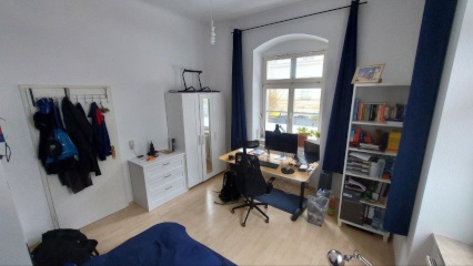 Helles WG-Zimmer nahe der Tharandter Straße