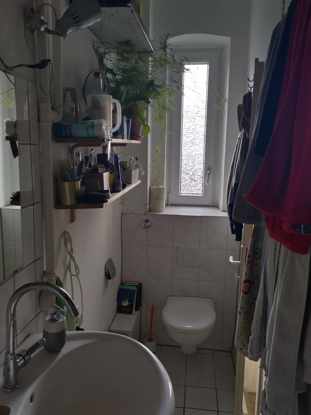 Habitación en WG Ost Schlößlestraße - Bad