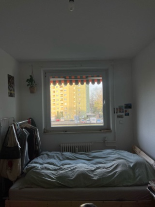 Ad image: unbefristetes wg-zimmer :)