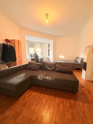 Ad image: Großes Zimmer in Top-Lage Saarbrücken (St. Johann) – ab 01.08.2026 (Sublet/Permanent mit Stadt Anmeldung möglich)