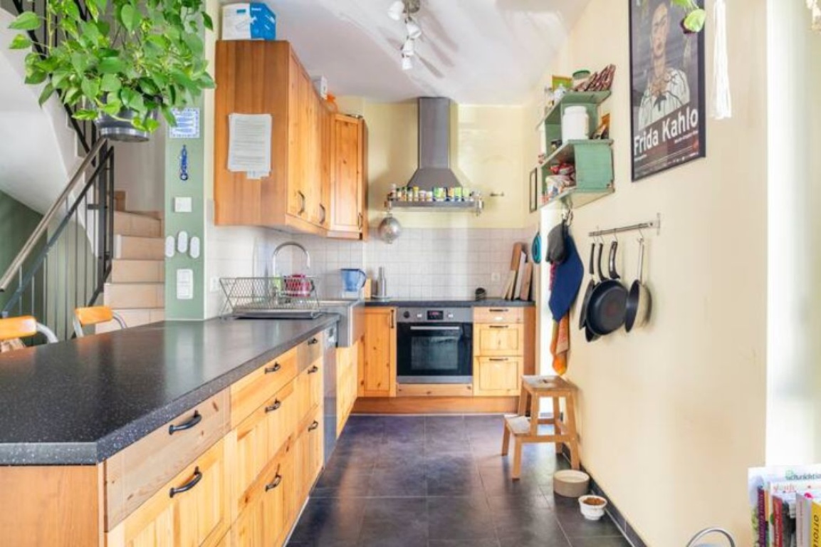 Stilvolles und charmantes adult WG Zimmer in Haus mitten in Berlin-Friedrichshain – Zur Innung, 10247 Berlin Friedrichshain – Vorschaubild 2