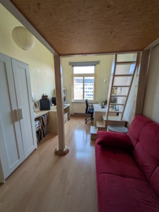 Sonniges Zimmer im Damenviertel