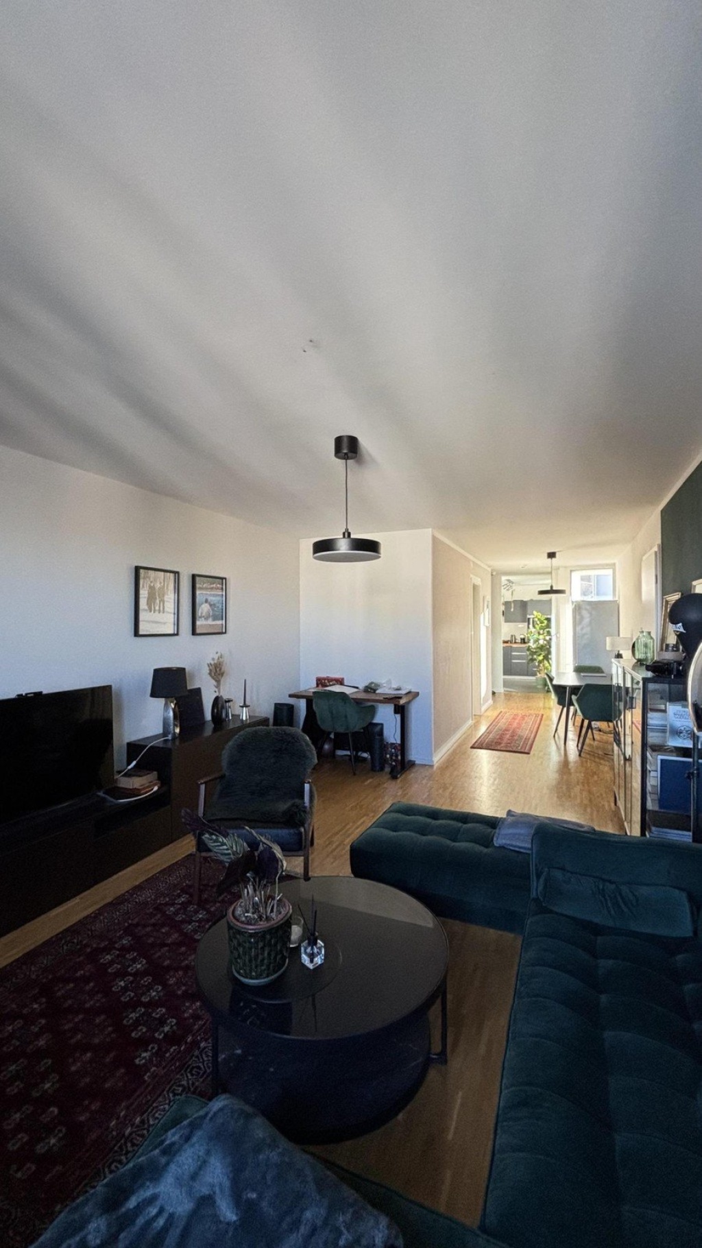 Moderne möbilierte Neubauwohnung für 1-2 Personen // Stellinger Bahnhof
