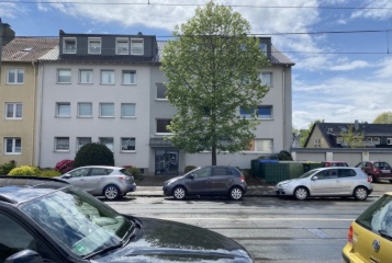 Ad image: 3,5 Raum-Wohnung in verkehrsgünstiger Lage zwischen Schlosspark, Lunapark & Hexbachtal (Südbalkon)