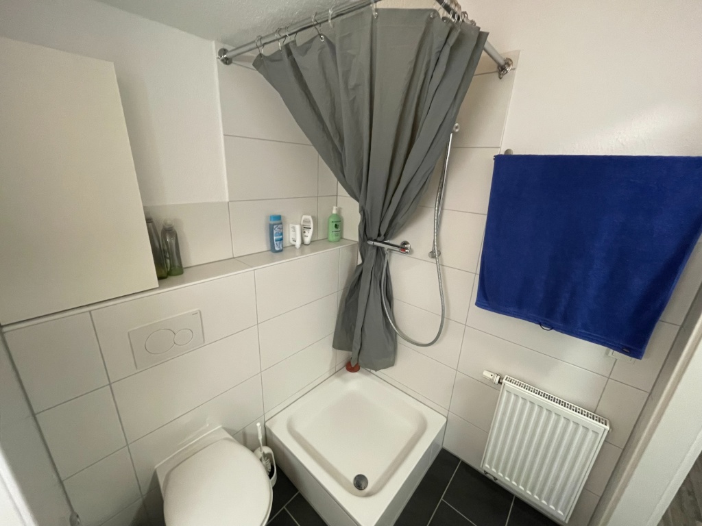 [NUR STUDIERENDE] Untermieter gesucht für Studentenwohnheim Eastsite Apartment – 68163 Mannheim Neuostheim/Neuhermsheim – Vorschaubild 7