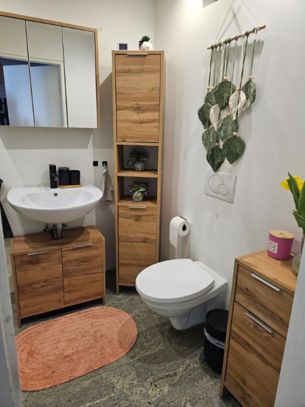 Zentrale 2-Zimmer Wohnung mit Balkon – 40217 Düsseldorf Düsseldorf – Vorschaubild 3