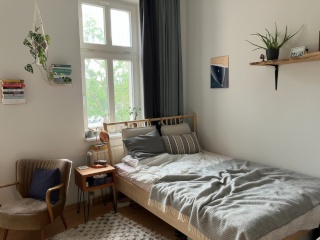 Anzeigenbild: Helles, großes Zimmer in bester Lage