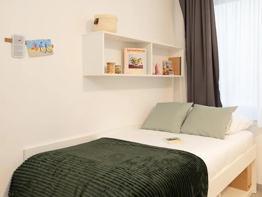 SUBLET - Fully Furnished Private Studio - in the center of Darmstadt (with Gym, Pool Table, TV FREE)