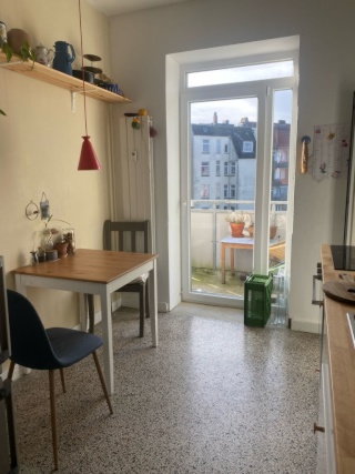 Imagen del anuncio: 2,5 Zimmer Altbauwohnung mit Sonnenbalkon