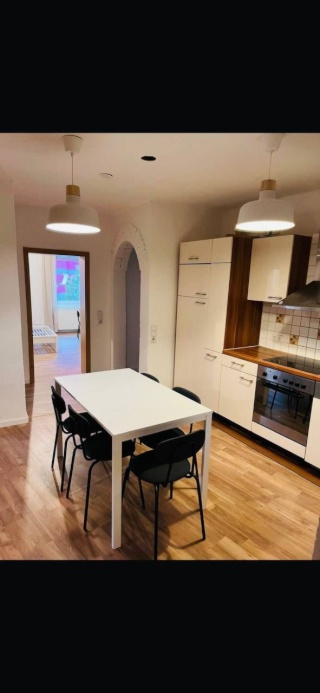 Anzeigenbild: 17 m2 Zimmer in 5 Zimmer WG