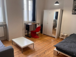 Furnished bright room in a flatshare for rent in Kreuzkölln — photo 1