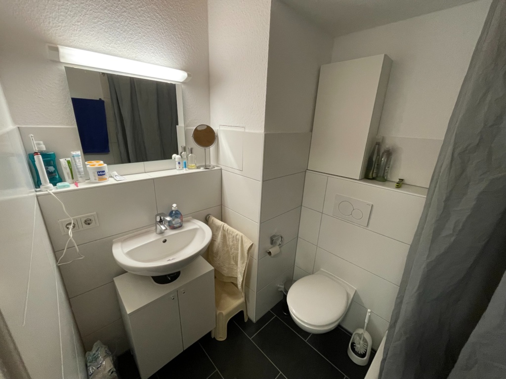 [NUR STUDIERENDE] Untermieter gesucht für Studentenwohnheim Eastsite Apartment – 68163 Mannheim Neuostheim/Neuhermsheim – Vorschaubild 6