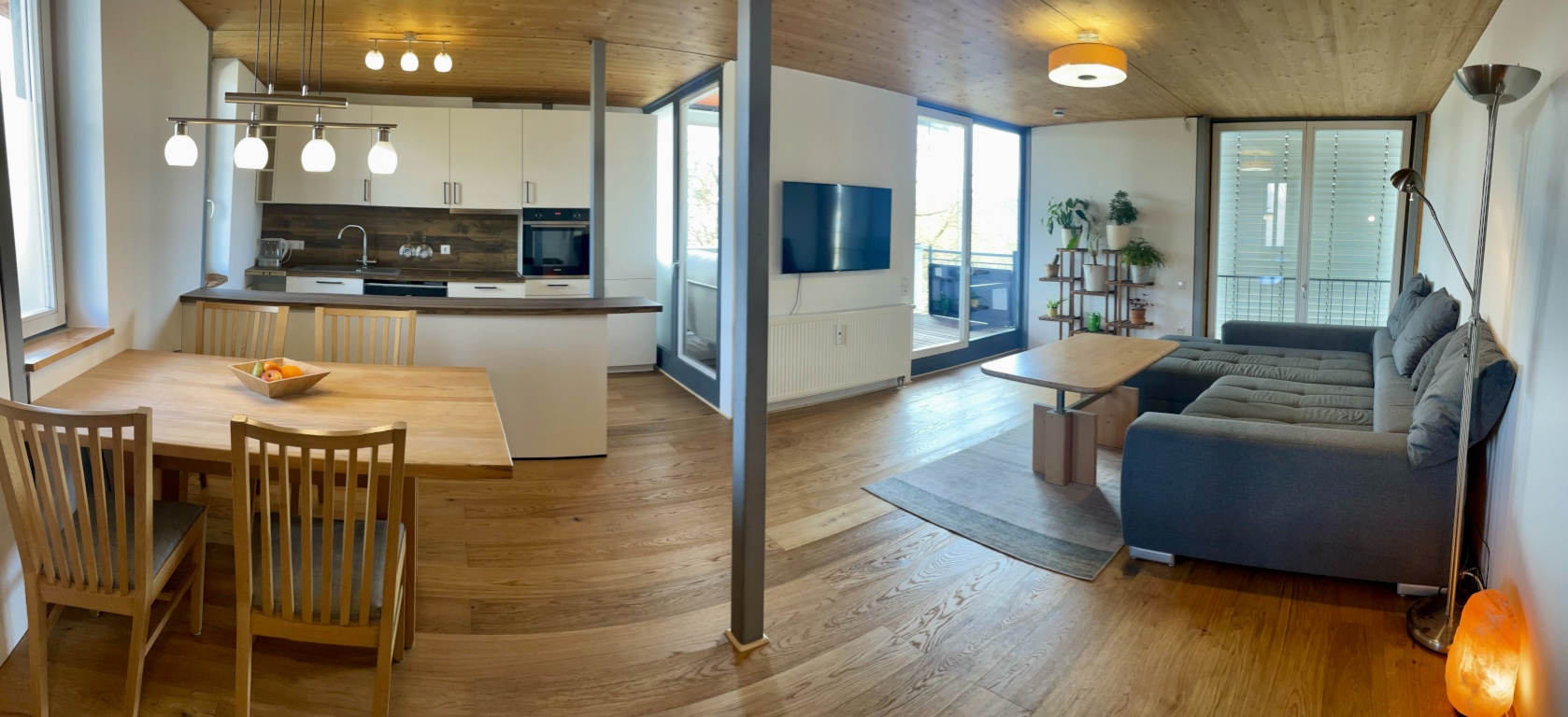 Möblierte 3-Zimmer-WG geeignet | Balkon | Stellplatz | Ingolstadt-West – Richard-Strauss-Straße 65, 85057 Ingolstadt Ingolstadt-Nordwest – Vorschaubild 2