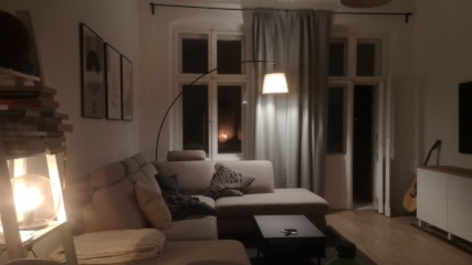 Helle vollmöblierte 2 Zimmer Wohnung mit Balkon im Gesundbrunnen zur 3 monatigen Zwischenmiete — photo 1