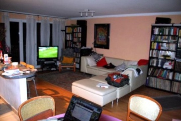 Anzeigenbild: July 15, 2026: Room to rent / Zimmer zu vermieten