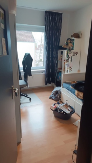 Anzeigenbild: Two Rooms Apartment Available