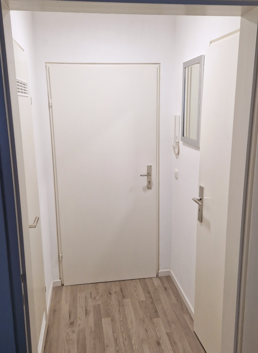 Fully equipped, quiet and just renovated flat (Schwabing/Munich) / Voll ausgestattete, ruhige und renovierte Wohnung (Schwabing/München) – Leonhard-Frank-Strasse 7, 80796 München Schwabing-West – Vorschaubild 17
