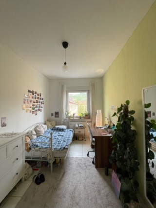 Anzeigenbild: Schönes Zimmer in Vierer-WG