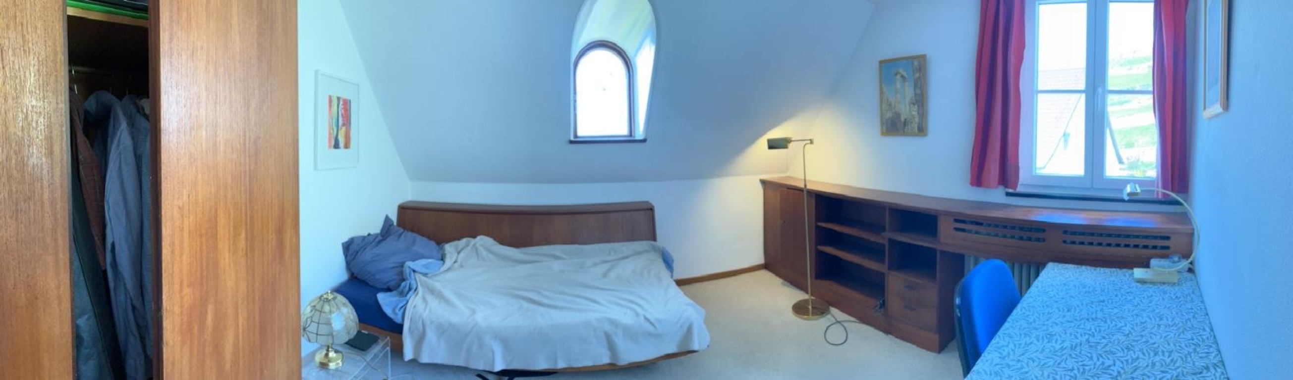 Flatshare Obertürkheim Asangstrasse - Dachzimmer 2.OG