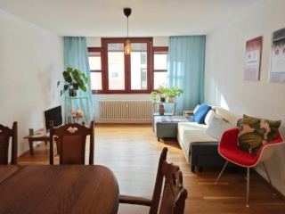 WG-Zimmer in moderner 2er-WG (80 m2)