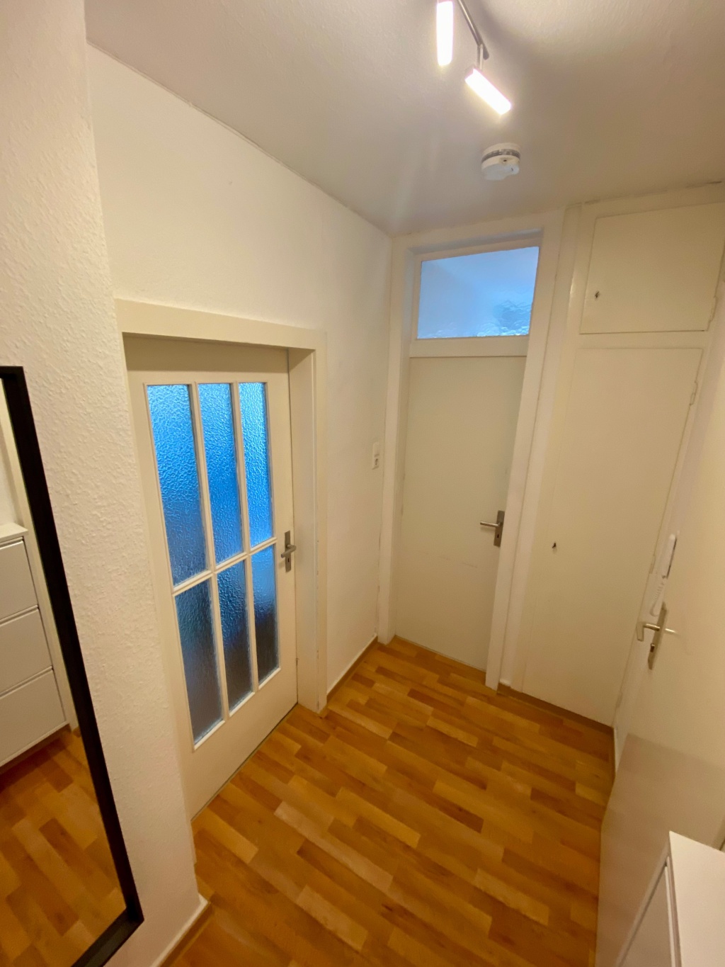 Möblierte 1-Zimmer-Wohnung mit 2 Balkonen zur Untermiete im Herzen Mannheims – 68161 Mannheim Quadrate – Vorschaubild 4