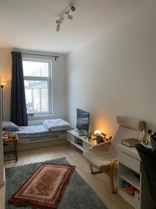 Super Clean Room availabe with everything in Hamburg