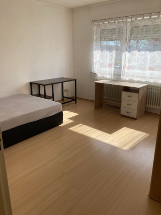 Imagen del anuncio: Charmante 2-Zimmer-Wohnung in Mannheim –  67 m2, großzügige Raumaufteilung