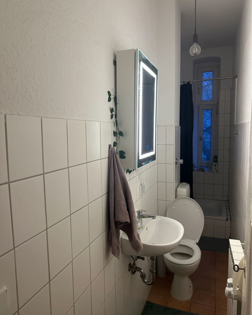 WG-Zimmer Neukölln Silbersteinstraße - Bathroom