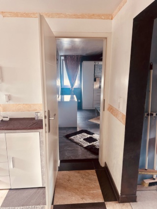 Anzeigenbild: Voll ausgestattet/möbliert Schöne WG-Zimmer in Magstadt zum vermieten -WG Wohnung in eine sehr  ruhiger Lage