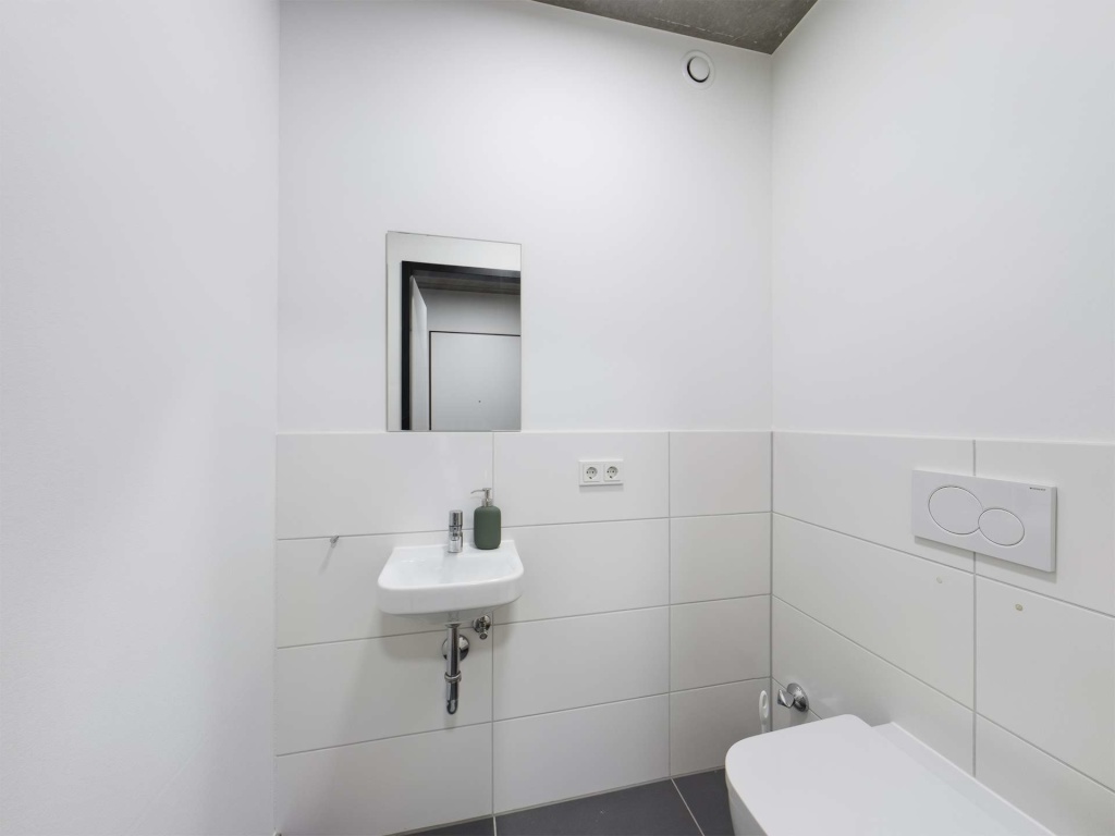 Möbliertes all-in WG-Zimmer ideal für Studierende und Azubis | Shared Bude – Gummersbacher Straße 31b, 50679 Köln Deutz – Vorschaubild 6