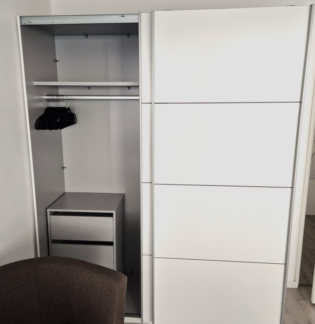 Fully equipped, quiet and just renovated flat (Schwabing/Munich) / Voll ausgestattete, ruhige und renovierte Wohnung (Schwabing/München) – Leonhard-Frank-Strasse 7, 80796 München Schwabing-West – Vorschaubild 9