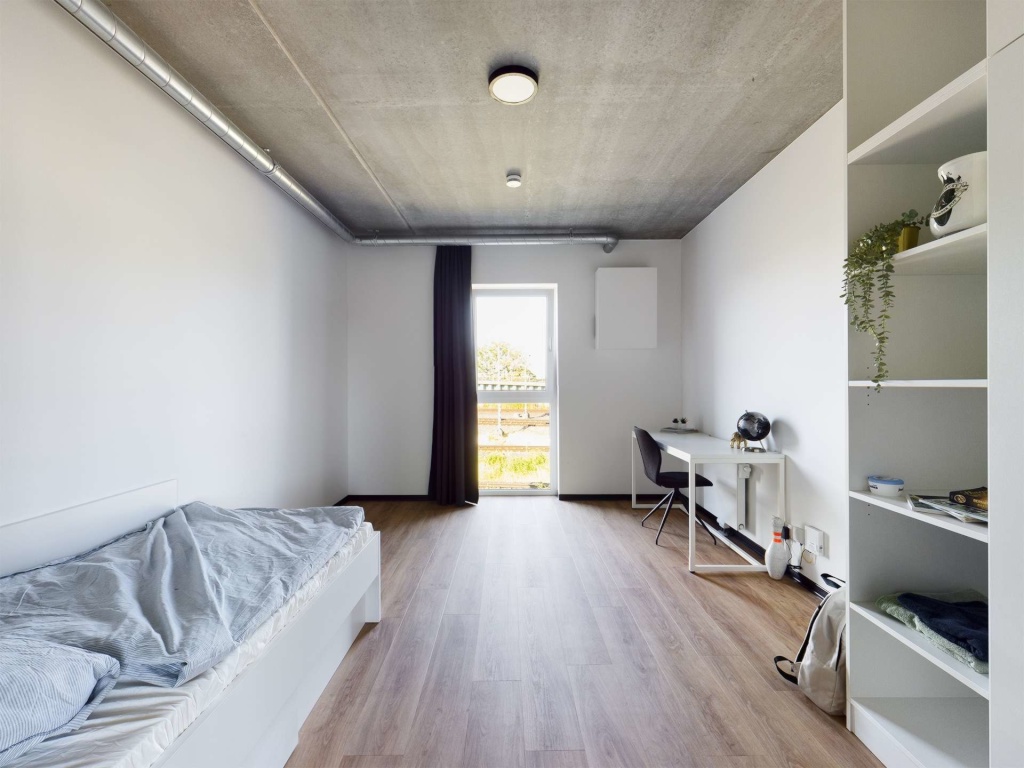 Möbliertes all-in WG-Zimmer ideal für Studierende und Azubis | Shared Bude – Gummersbacher Straße 31b, 50679 Köln Deutz – Vorschaubild 3