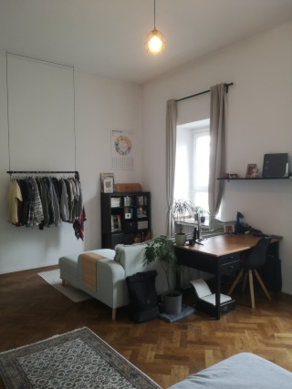 Helles 29qm Zimmer in zentraler Lage. 5er WG