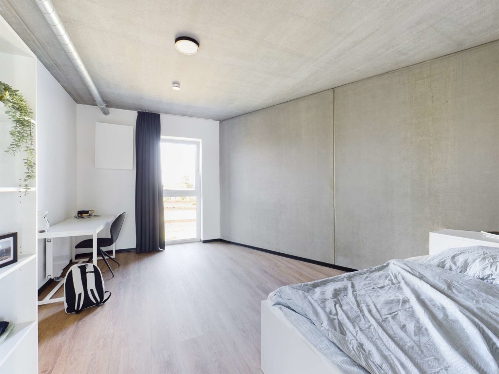Möbliertes all-in WG-Zimmer ideal für Studierende und Azubis | Shared Bude – Gummersbacher Straße 31b, 50679 Köln Deutz – Vorschaubild 2
