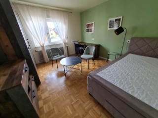 Anzeigenbild: WG Zimmer ab April 590 Euro warm