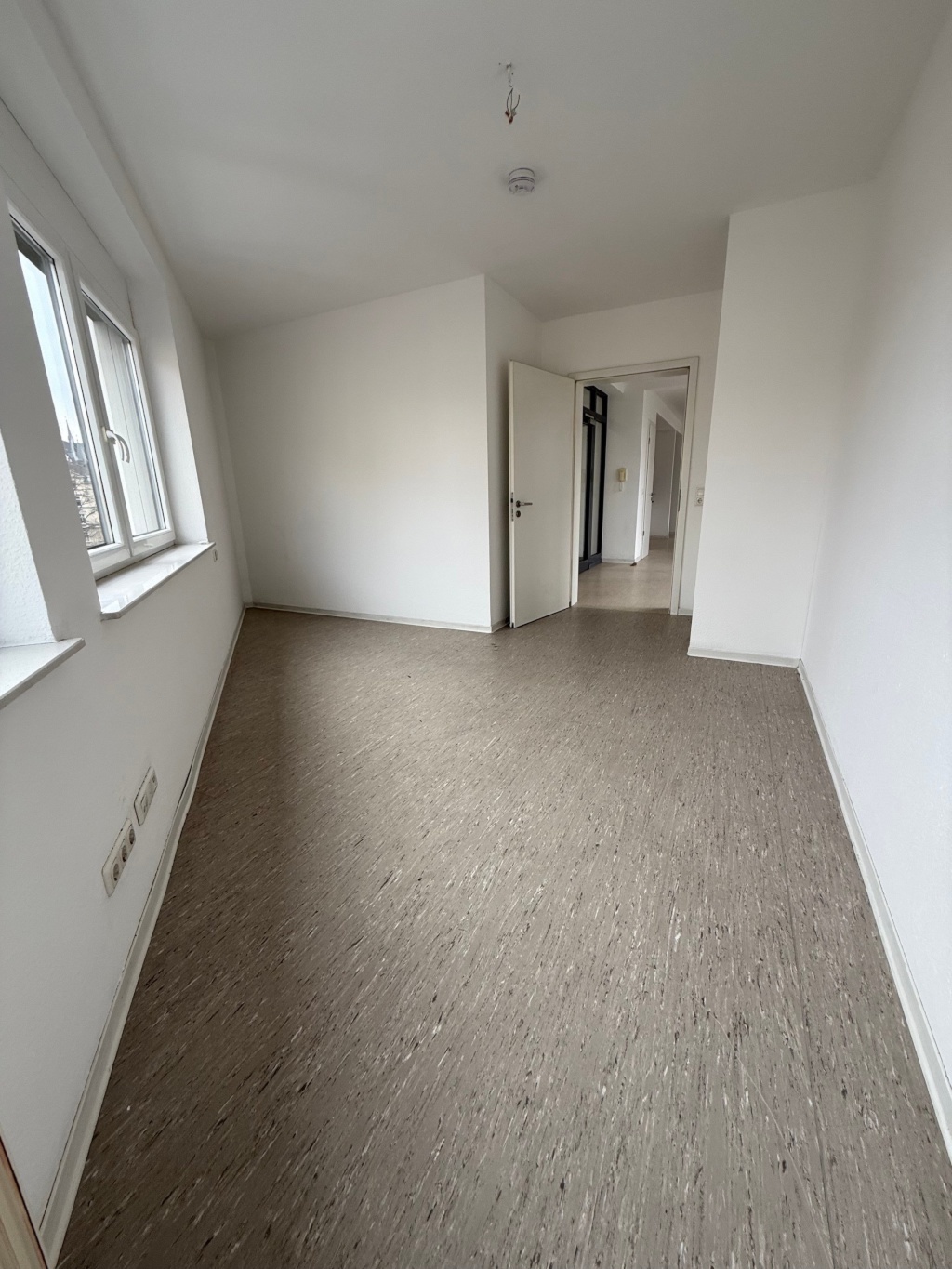 Wohnung Innenstadt Südanlage 20 - Zi 6